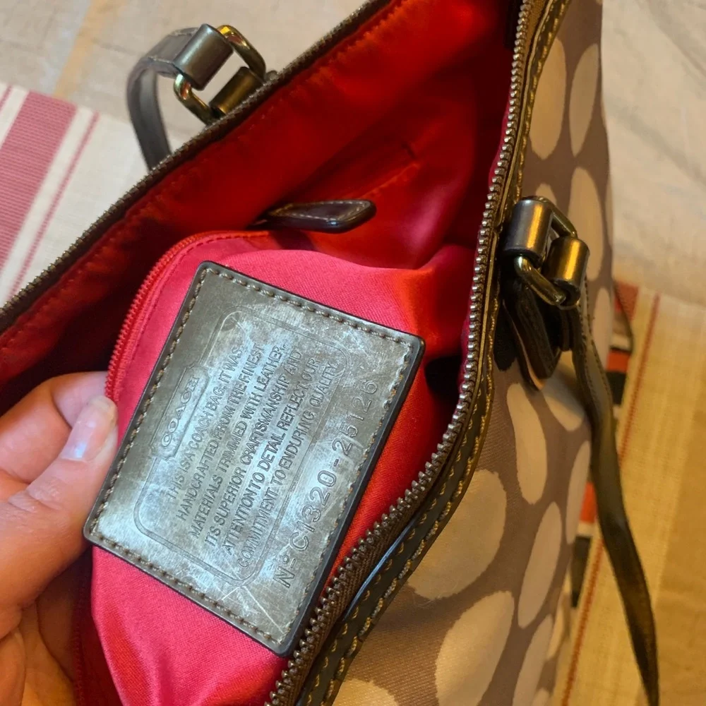 Coach Handbag - Picture 5 of 8